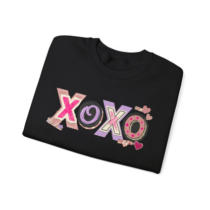 XOXO Heart Pattern Crewneck Sweatshirt | Valentine Love Pullover