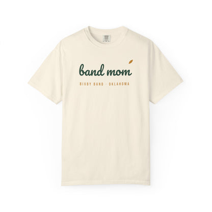 Band Mom Script Tee | Bixby
