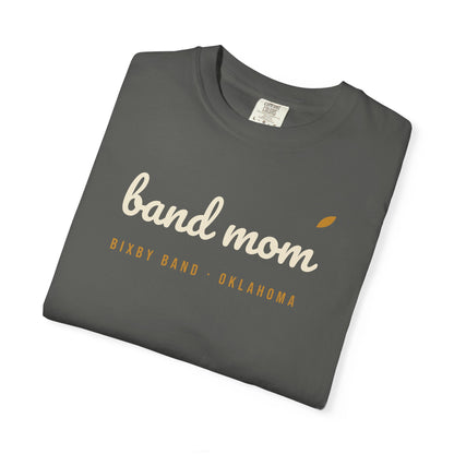 Band Mom Script Tee | Bixby